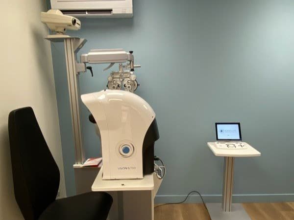 Vision s-700 Essilor réfracteur 2